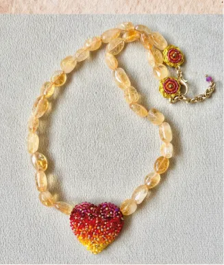 Collar Evitta