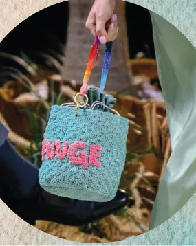 Bolso be she change