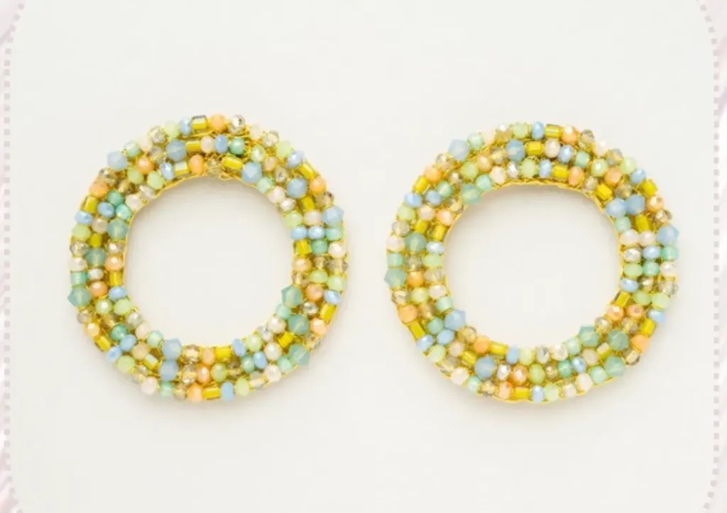 Aretes Essentials 24