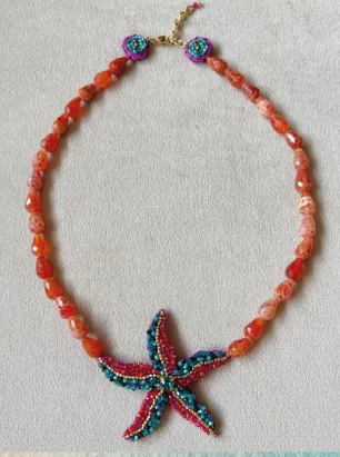 Collar Agia