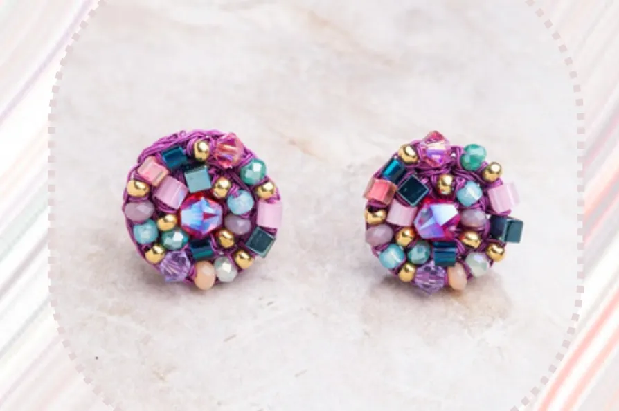 Aretes Essentials 61