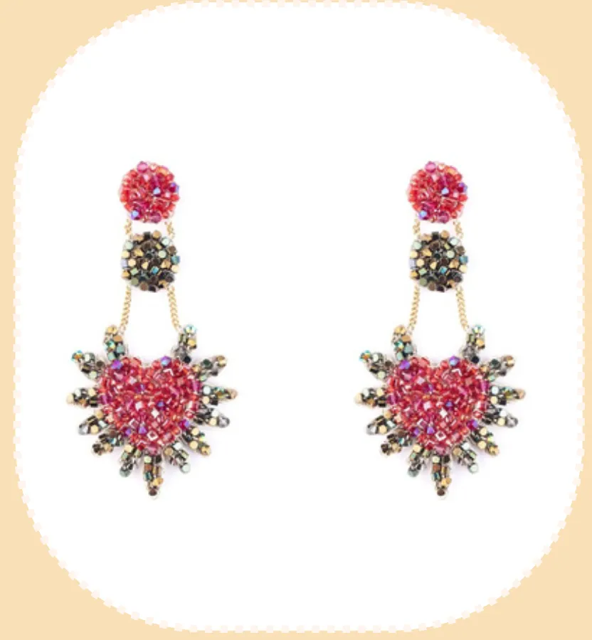 Aretes Love