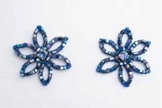 Aretes Mystic Garden 17